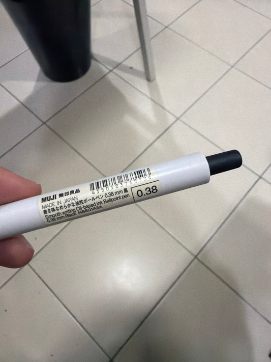 Smooth Writing Ballpoint Oil Based Pen