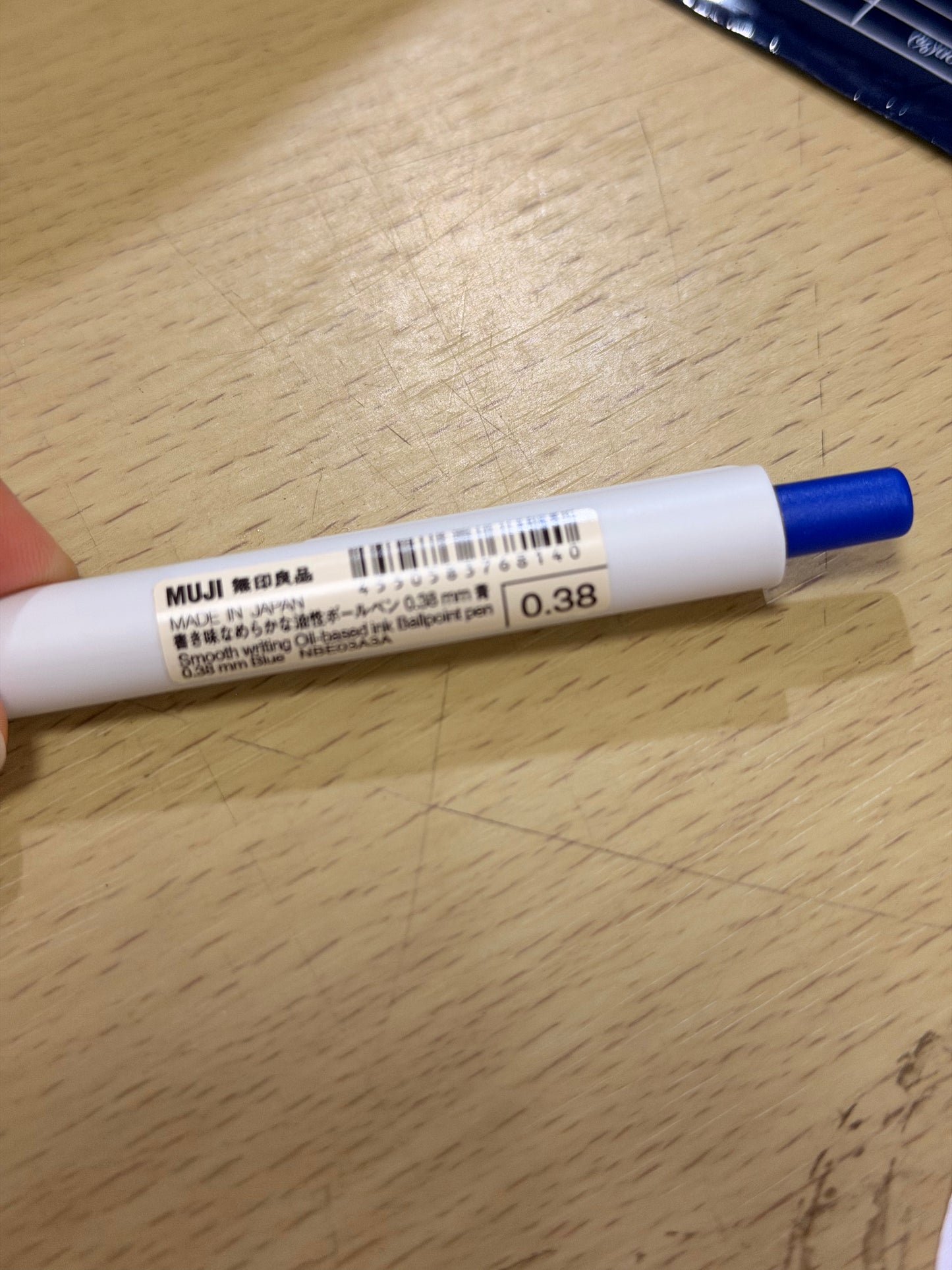 Smooth Writing Ballpoint Oil Based Pen